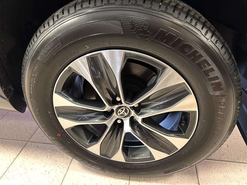 toyota Highlander 2025 - 10