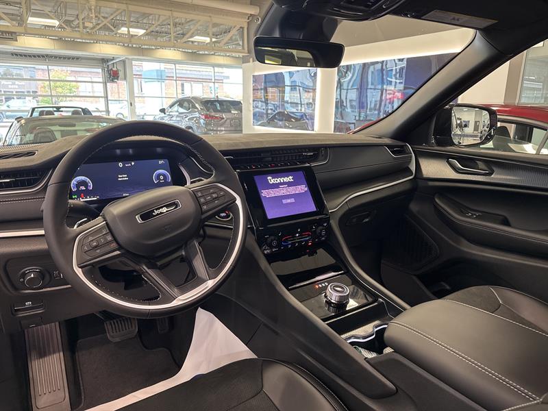 jeep Grand Cherokee 2025 - 9