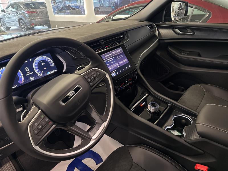 jeep Grand Cherokee 2025 - 11