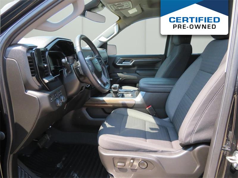 chevrolet Silverado 1500 2023 - 26