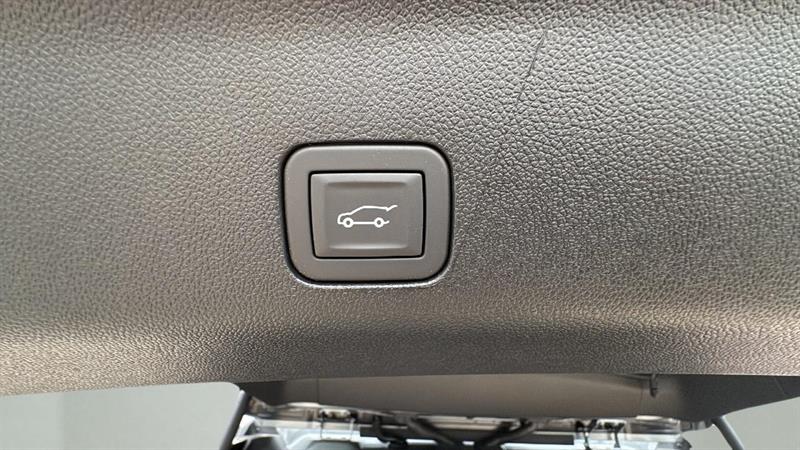 chevrolet Tahoe 2025 - 18