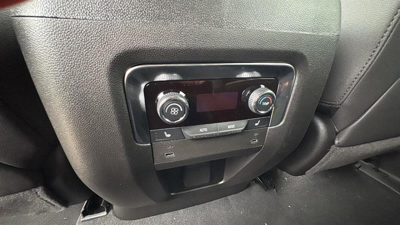 chevrolet Tahoe 2025 - 29