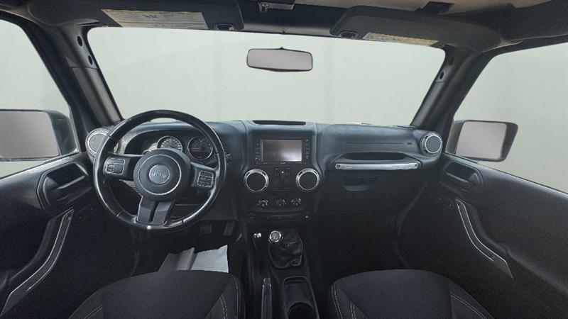 jeep Wrangler 2015 - 21