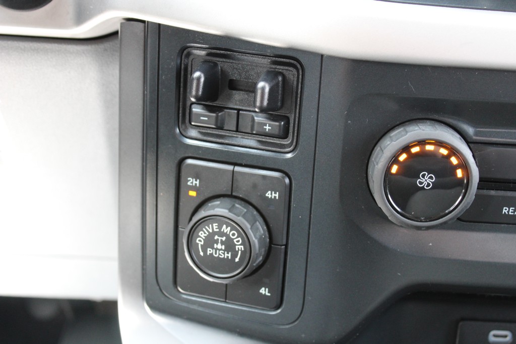 ford F-150 2022 - 25