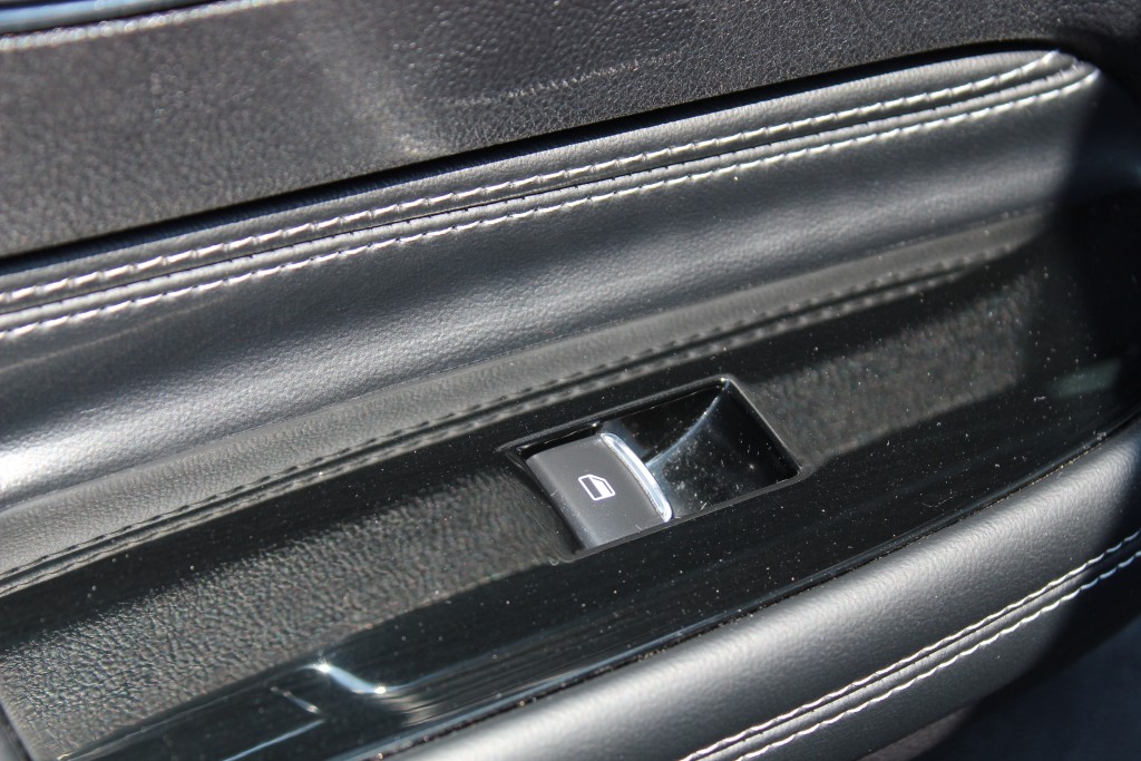 lincoln Corsair 2022 - 36