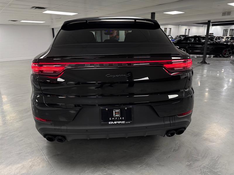 porsche Cayenne Coupe 2023 - 4
