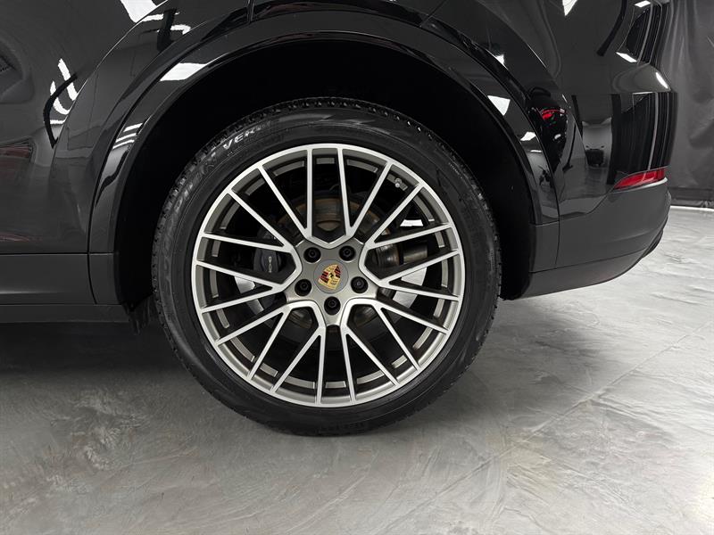 porsche Cayenne Coupe 2023 - 11