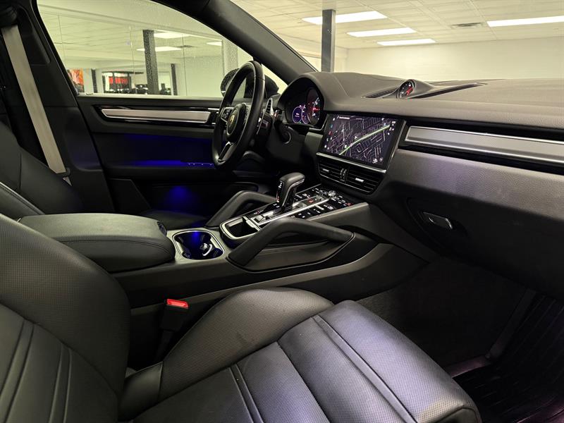 porsche Cayenne Coupe 2023 - 14