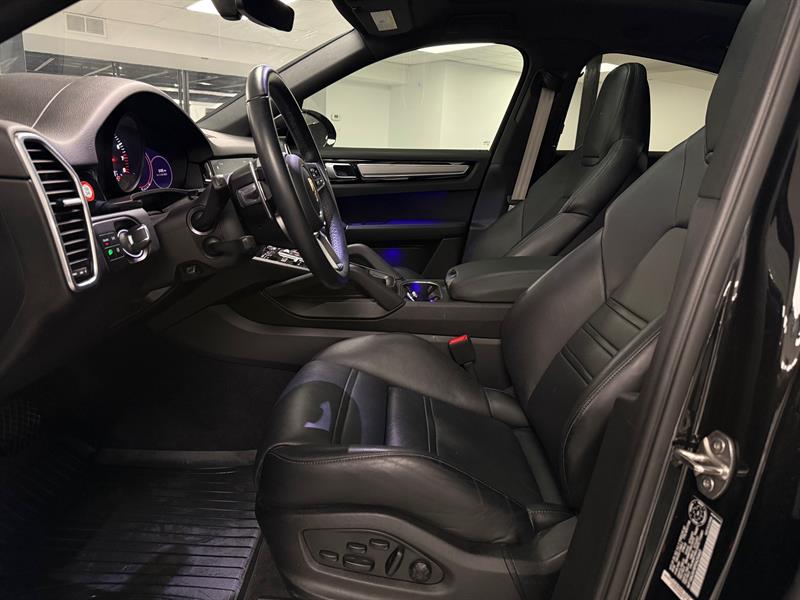 porsche Cayenne Coupe 2023 - 19