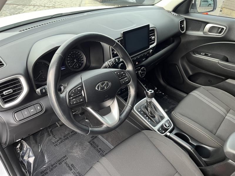 hyundai Venue 2022 - 14