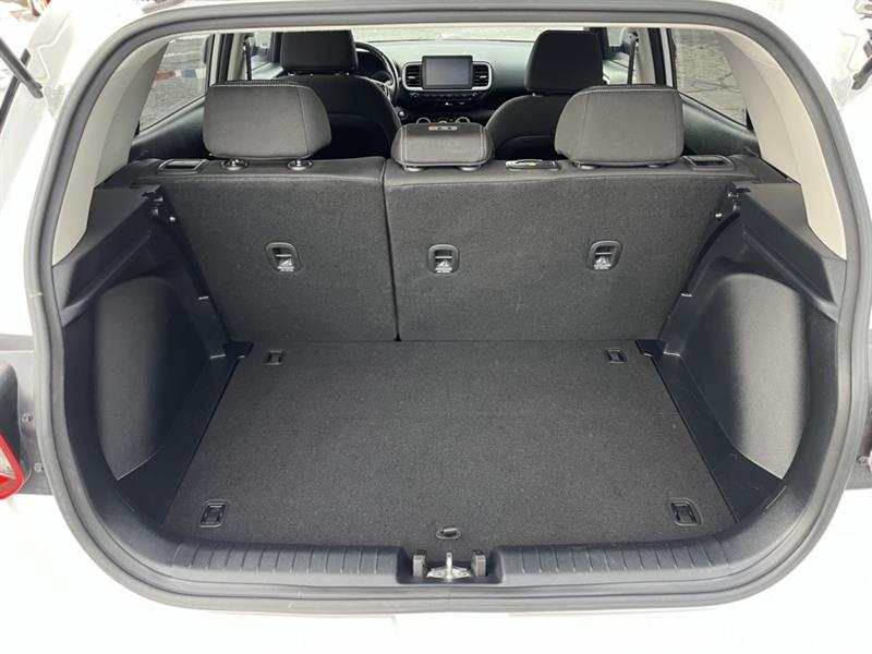 hyundai Venue 2022 - 18