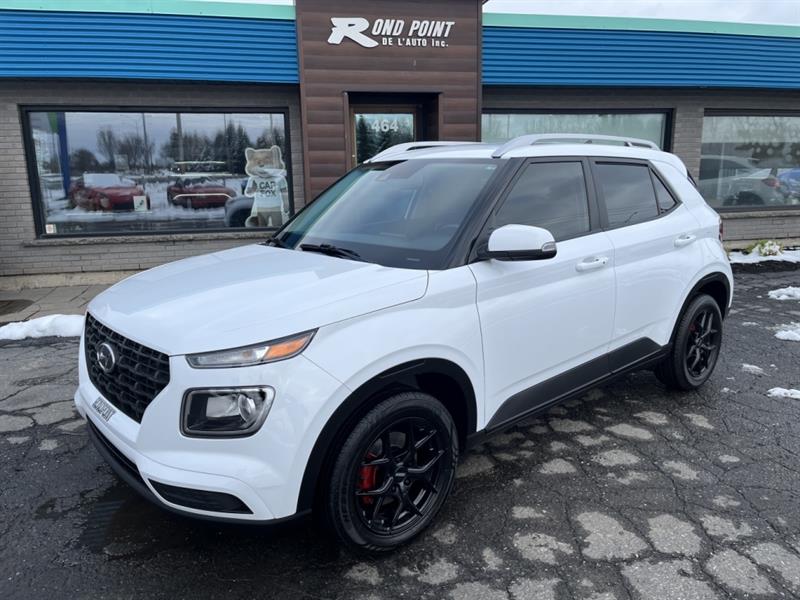 hyundai Venue 2022 - 24