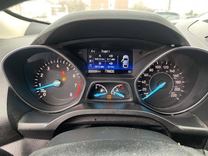 ford Escape 2017 - 11