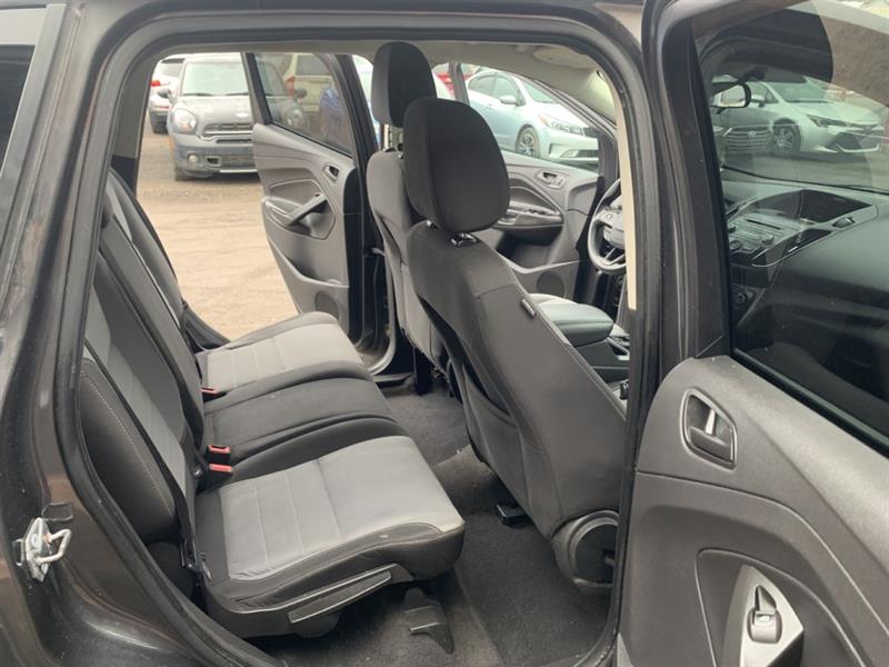 ford Escape 2017 - 16