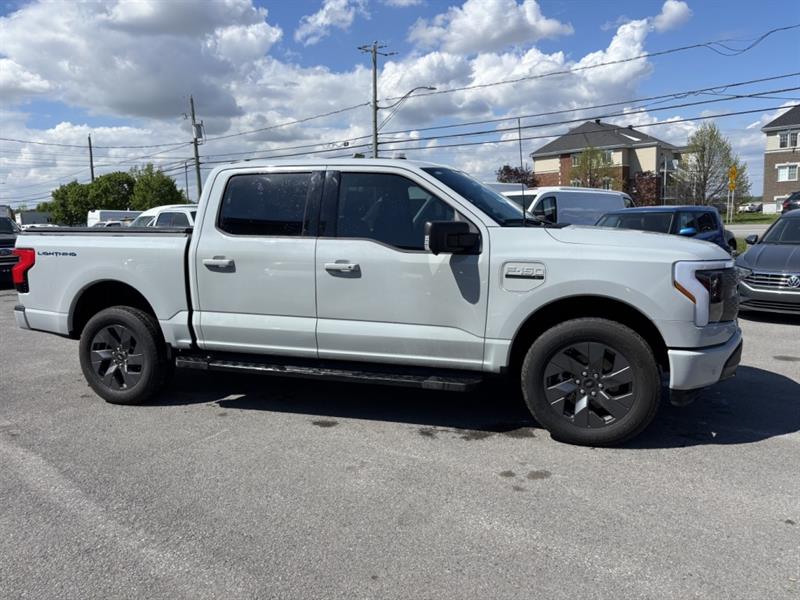 ford F-150 Lightning 2023 - 13
