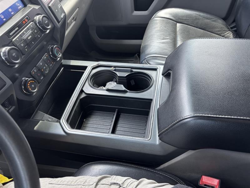 ford Super Duty F-450 DRW 2021 - 17