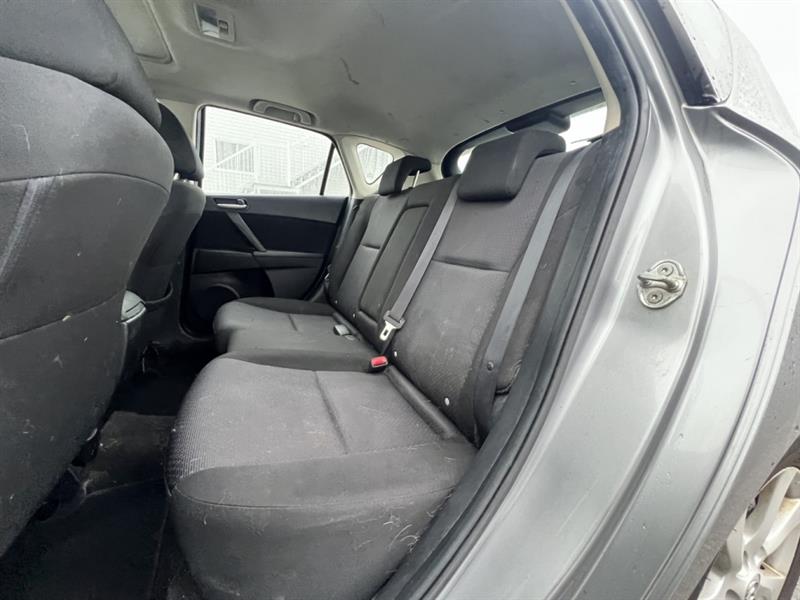 mazda Mazda3 2010 - 17