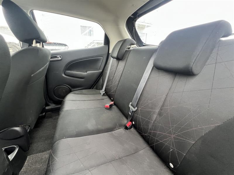 mazda Mazda2 2013 - 19