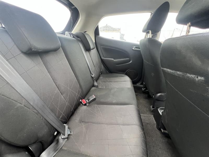 mazda Mazda2 2013 - 22
