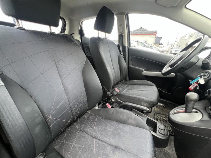 mazda Mazda2 2013 - 24