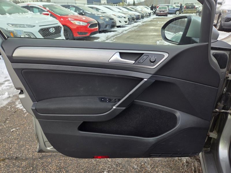 volkswagen Golf 2015 - 21