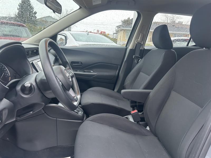 nissan Kicks 2023 - 10