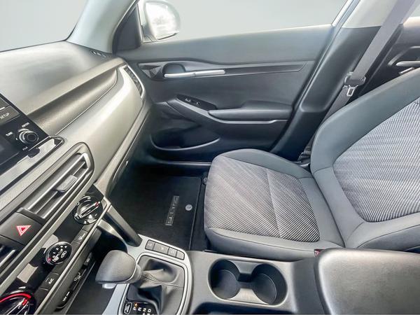 kia Seltos 2023 - 12