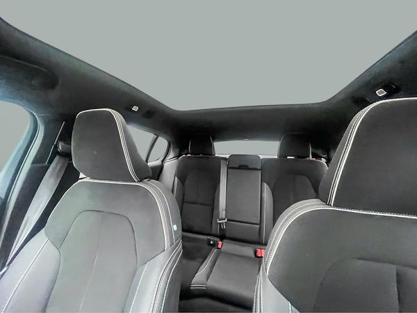 volvo Recharge C40 tout électrique 2023 - 10