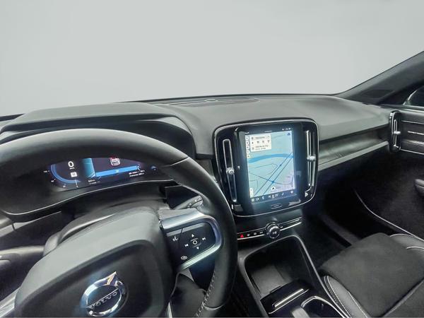 volvo Recharge C40 tout électrique 2023 - 12