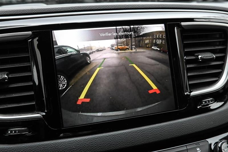 chrysler Pacifica Hybrid 2020 - 23