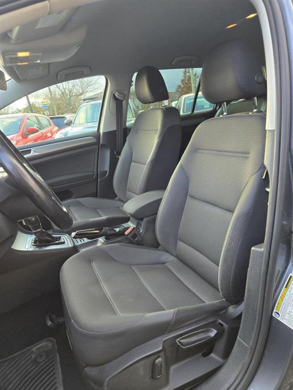 volkswagen Golf SportWagen 2017 - 17