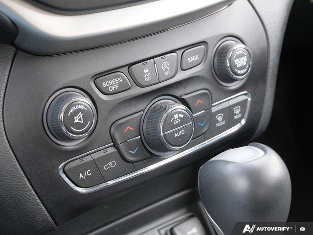 jeep Cherokee 2015 - 24