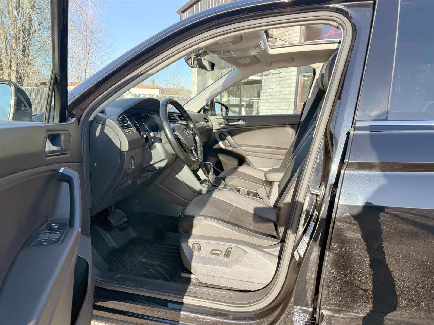 volkswagen Tiguan 2018 - 29