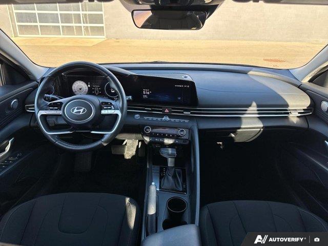 hyundai Elantra 2024 - 27