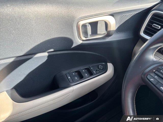 hyundai Venue 2022 - 20