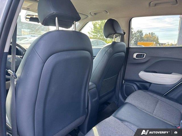 hyundai Venue 2022 - 26