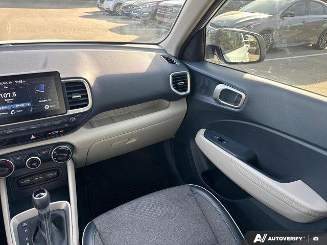 hyundai Venue 2022 - 28