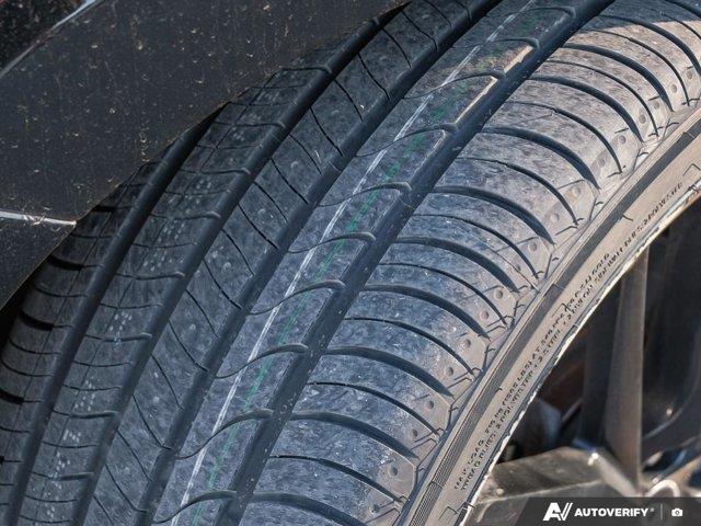 toyota Camry 2023 - 10