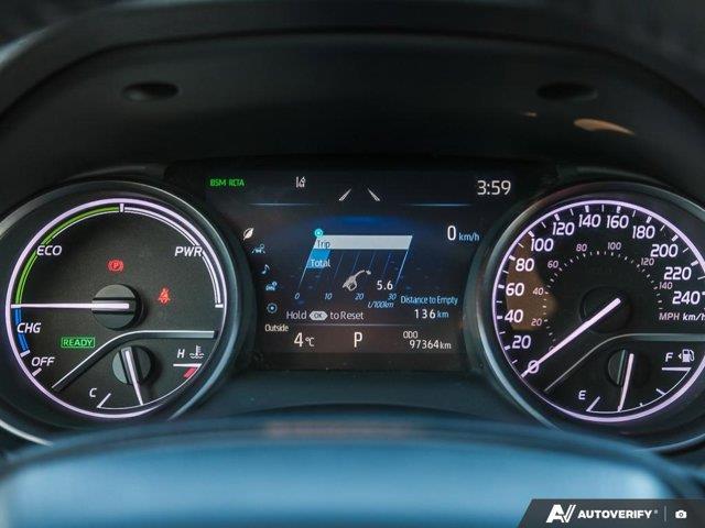 toyota Camry 2023 - 17