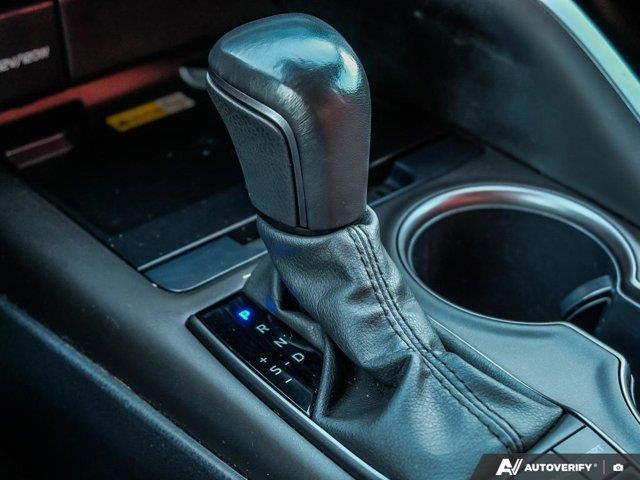 toyota Camry 2023 - 21