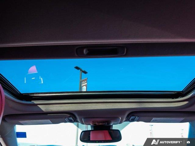 toyota Camry 2023 - 30