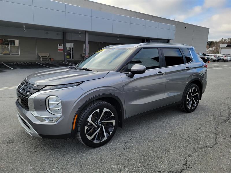 mitsubishi Outlander 2022 - 3