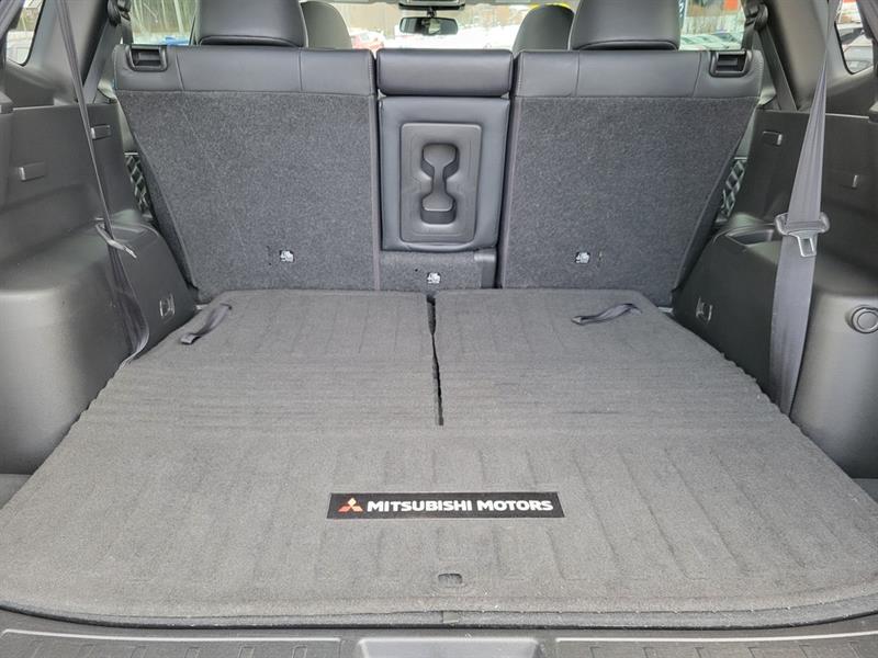 mitsubishi Outlander 2022 - 13