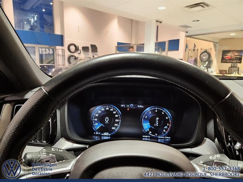 volvo XC60 2019 - 21