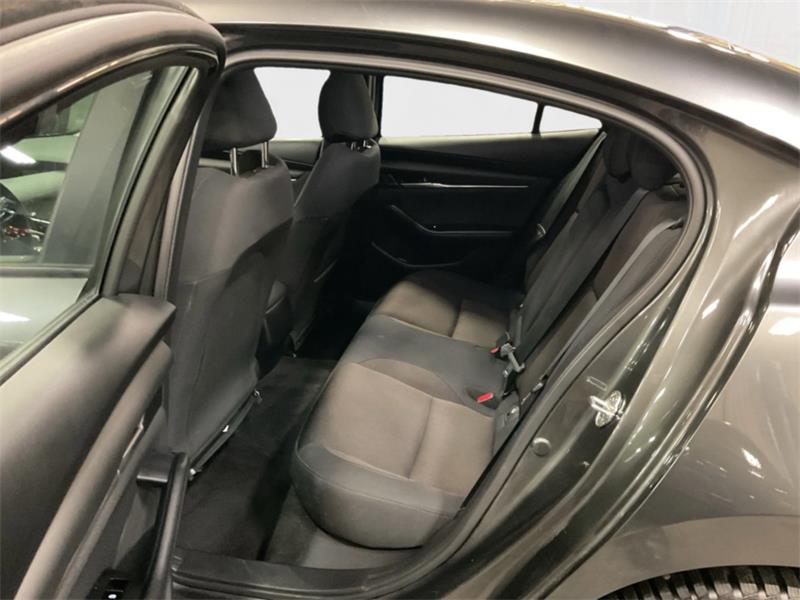 mazda Mazda3 2023 - 19