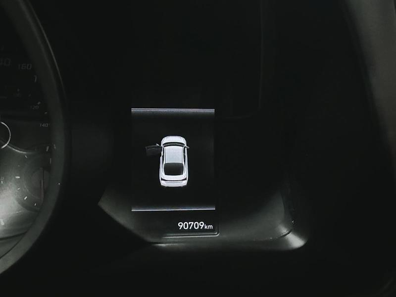 hyundai Elantra 2023 - 8