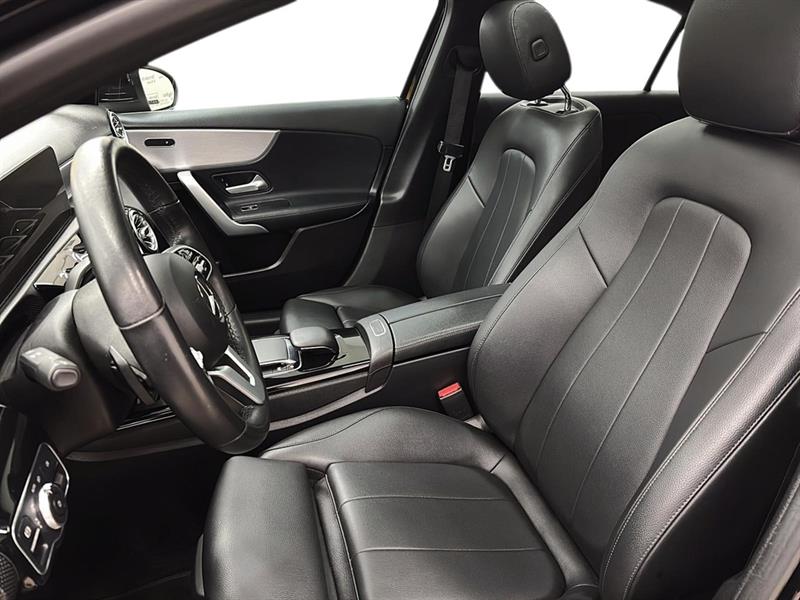 mercedes-benz A-Class 2020 - 9