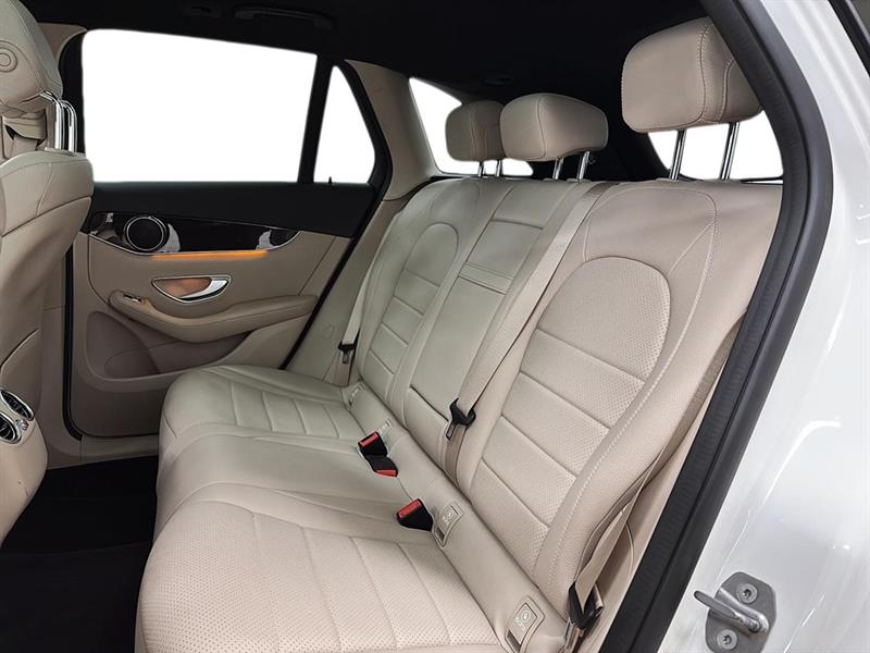 mercedes-benz GLC 2019 - 7