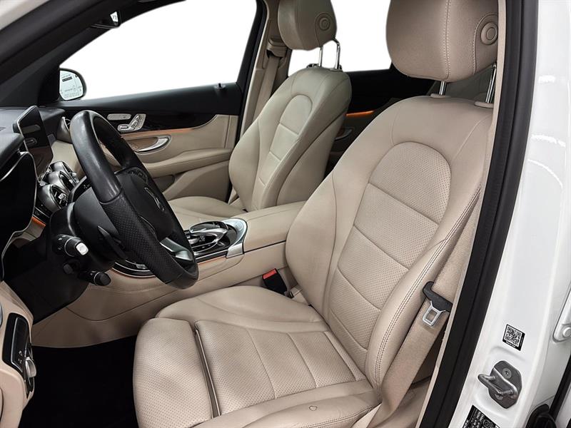 mercedes-benz GLC 2019 - 9