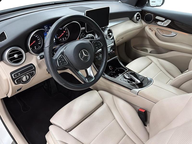 mercedes-benz GLC 2019 - 11